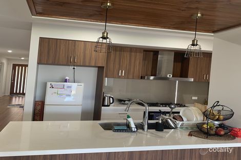 Property photo of 60 Oldbridge Boulevard Weir Views VIC 3338