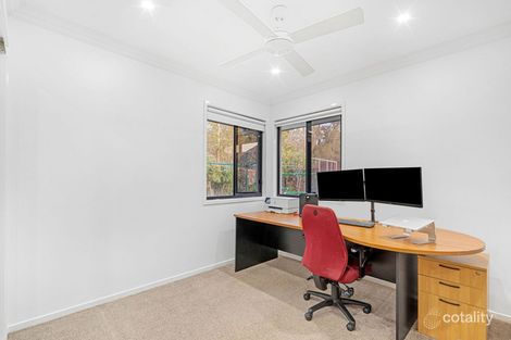 Property photo of 32 Coventina Crescent Springfield Lakes QLD 4300