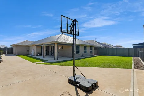 Property photo of 11 Apple Tree Lane Two Wells SA 5501