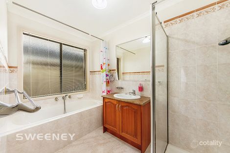 Property photo of 7 Verbena Court Cairnlea VIC 3023