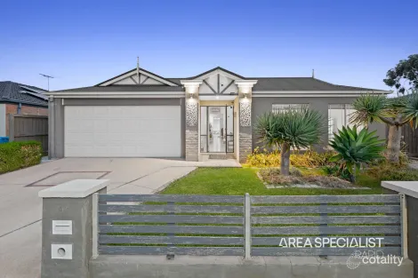 Property photo of 42 Boronia Avenue Cranbourne VIC 3977