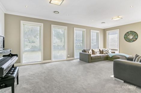 Property photo of 20 Marija Crescent Berwick VIC 3806