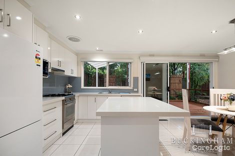 Property photo of 30 Kanowindra Crescent Greensborough VIC 3088