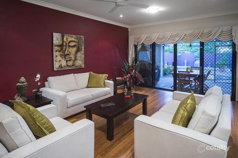 Property photo of 19 Dallow Crescent Helensvale QLD 4212