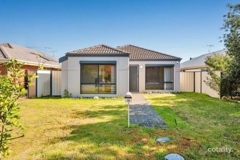 Property photo of 10 Covington Loop Success WA 6164