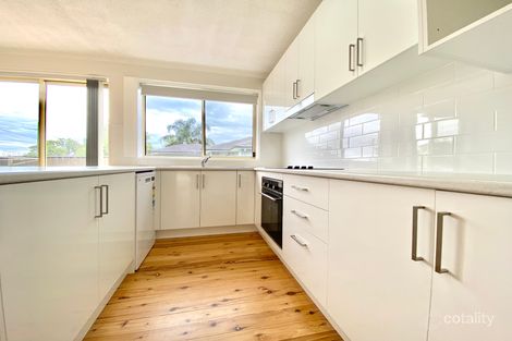 Property photo of 12/30 Cumberland Road Ingleburn NSW 2565