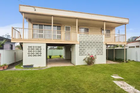 71 Lake Entrance Rd, Warilla, NSW 2528