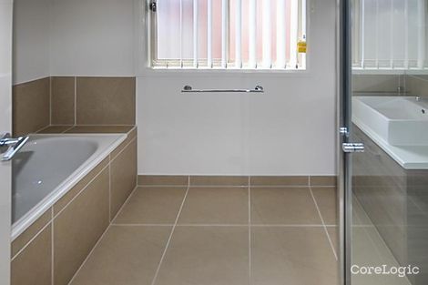 Property photo of 10 Raspberry Way Kurunjang VIC 3337