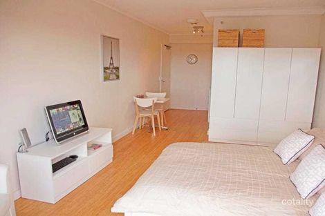 Property photo of 1017/188 Shafston Avenue Kangaroo Point QLD 4169