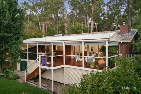 18 Whitewood Dr, Upper Sturt, SA 5156