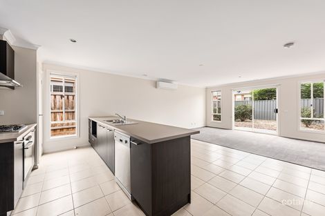 Property photo of 18 Yellow Gum Way Manor Lakes VIC 3024