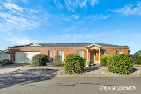Property photo of 18 Jolley Rise Harkness VIC 3337