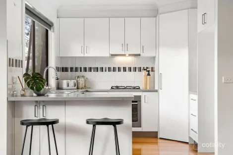 Property photo of 62 Mahoneys Road Forest Hill VIC 3131