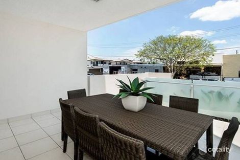 Property photo of 6/18 Barramul Street Bulimba QLD 4171