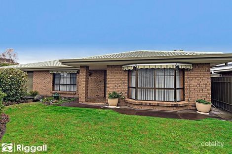 18 Fraser St, Windsor Gardens, SA 5087