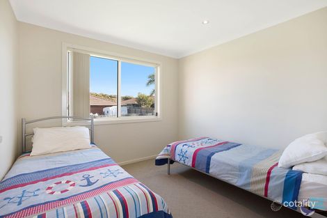 Property photo of 49 Hillside Crescent Kianga NSW 2546