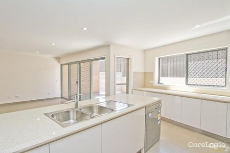 Property photo of 5/13-17 Warner Street Warners Bay NSW 2282