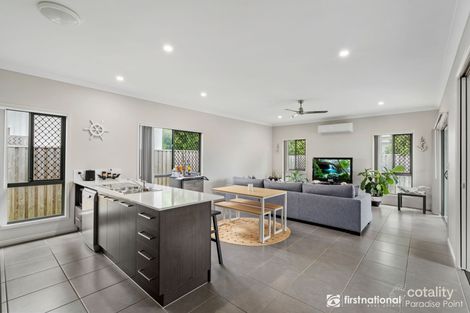 Property photo of 14 Waters Close Hope Island QLD 4212