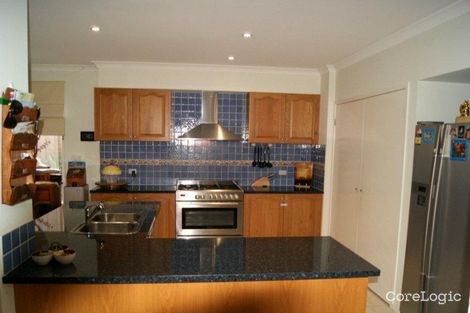 Property photo of 4 Lakewood Place Berwick VIC 3806