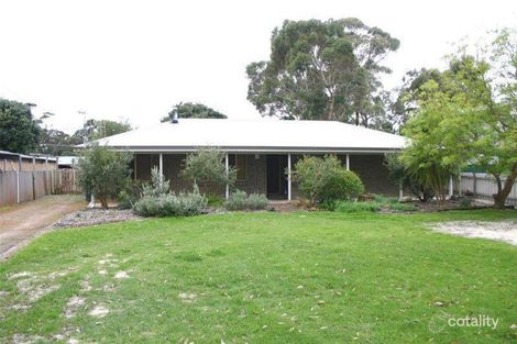 12 Maitland Ave, Little Grove, WA 6330