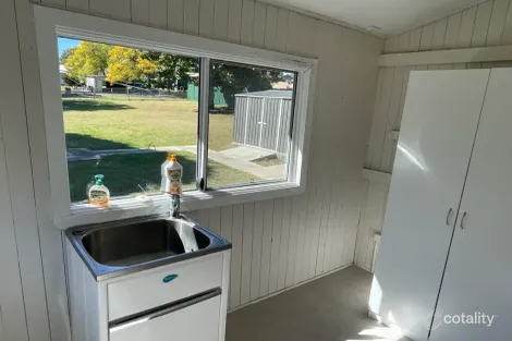 Property photo of 11 Dennis Street Bell QLD 4408