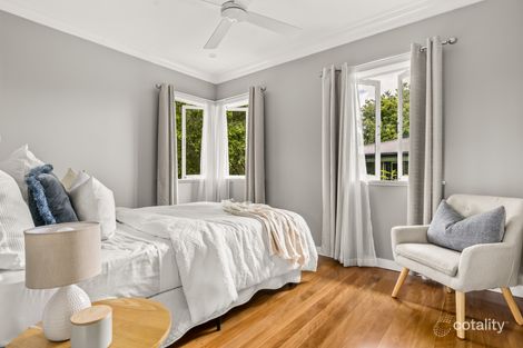 Property photo of 170 Redwood Street Stafford Heights QLD 4053