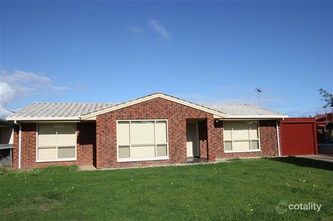 9 Leaker Ave, Aldinga Beach, SA 5173