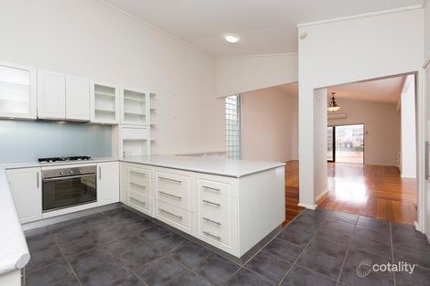 Property photo of 12 Rymill Place Mawson ACT 2607
