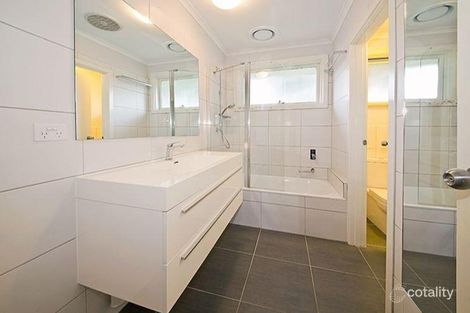 Property photo of 4/70 Moonya Road Carnegie VIC 3163