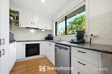 Property photo of 3 Breydon Place Hampton Park VIC 3976