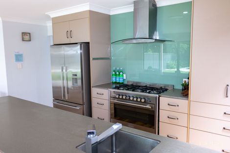 Property photo of 62 Wanda Road Upper Mount Gravatt QLD 4122