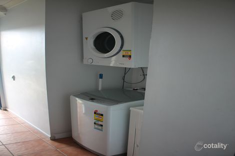 Property photo of 9/14 Scawfell Avenue Slade Point QLD 4740
