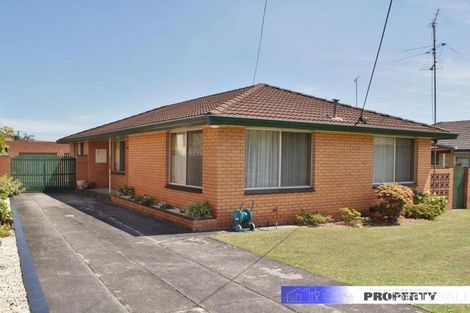 Property photo of 13 Ford Avenue Newborough VIC 3825