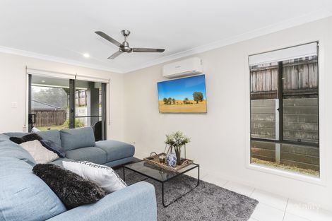 Property photo of 54 Creekwood Circuit Spring Mountain QLD 4300