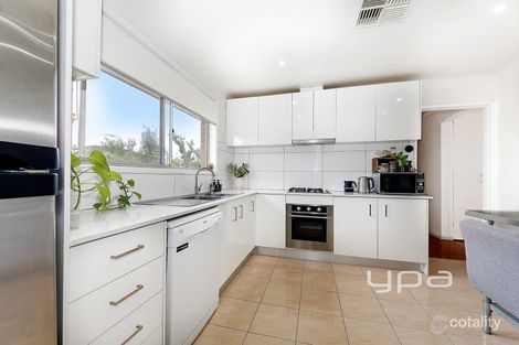 Property photo of 4 Cranbrook Court Gladstone Park VIC 3043