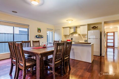 Property photo of 16 Lusitano Way Clyde North VIC 3978