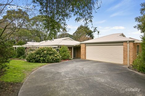 Property photo of 17 Applewood Rise Somerville VIC 3912