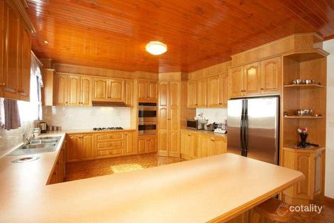 Property photo of 37 Coleridge Drive Delahey VIC 3037