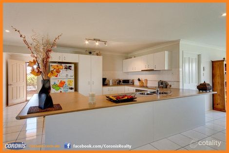 Property photo of 27 Gecko Place Ningi QLD 4511