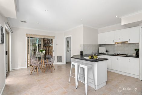 1c Almond Ave, Brooklyn, VIC 3012