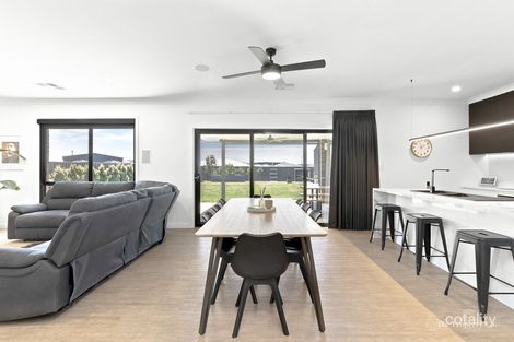 Property photo of 16-18 Collins Drive Suttontown SA 5291