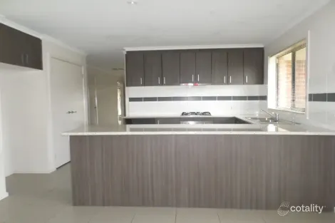 Property photo of 5 The Boulevard Sale VIC 3850
