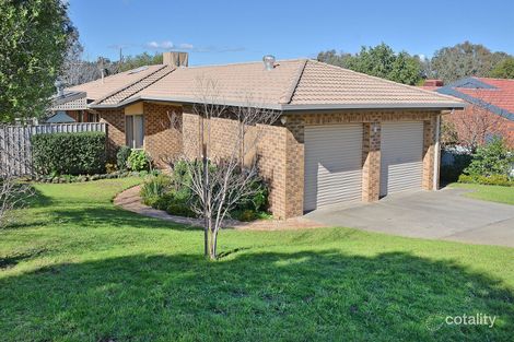 Property photo of 4 Heather Court West Albury NSW 2640