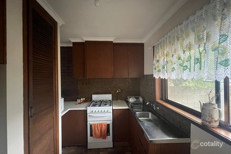 2/16 Katoomba Ct, Hamlyn Heights, VIC 3215