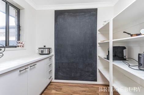 Property photo of 34 Lyrebird Crescent Upper Kedron QLD 4055