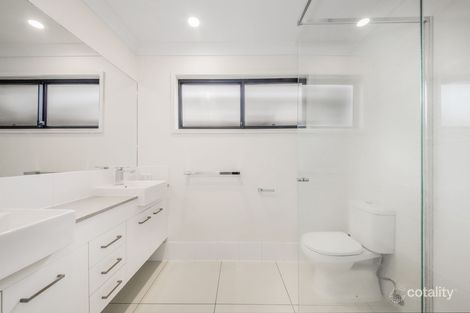 Property photo of 57 Hill Drive Pimpama QLD 4209