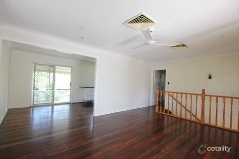 Property photo of 15 Algona Street Holland Park West QLD 4121