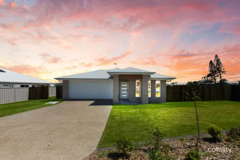 9 Manta Ray Pl, Elliott Heads, QLD 4670