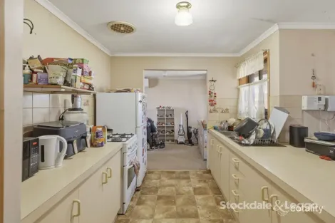 Property photo of 1/43 Holts Lane Darley VIC 3340