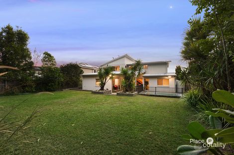 Property photo of 32 Baychester Place Wakerley QLD 4154